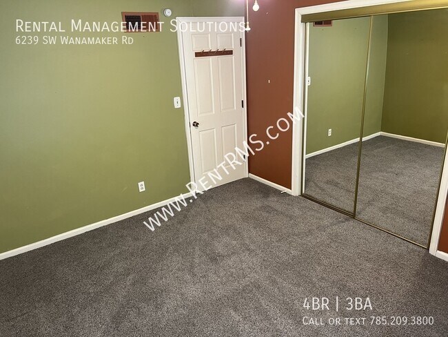 Building Photo - 6239 SW Wanamaker Rd