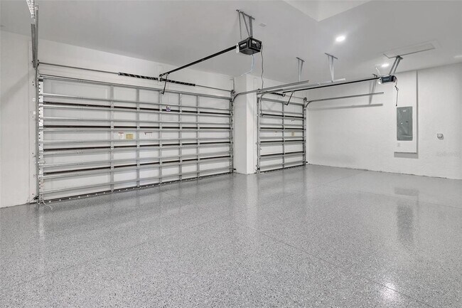 Building Photo - 212 Fairway Rd