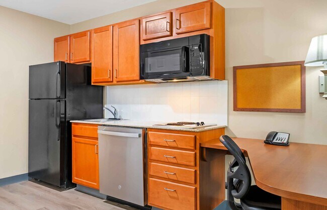 Building Photo - Furnished Studio-Bartlesville - Hwy 75