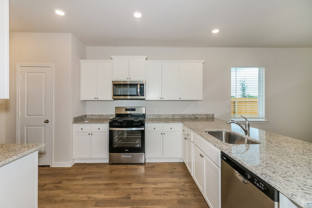 Building Photo - 401 Sunny Highlands Dr