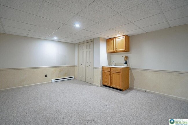 Building Photo - 2962 Fairfield Dr N