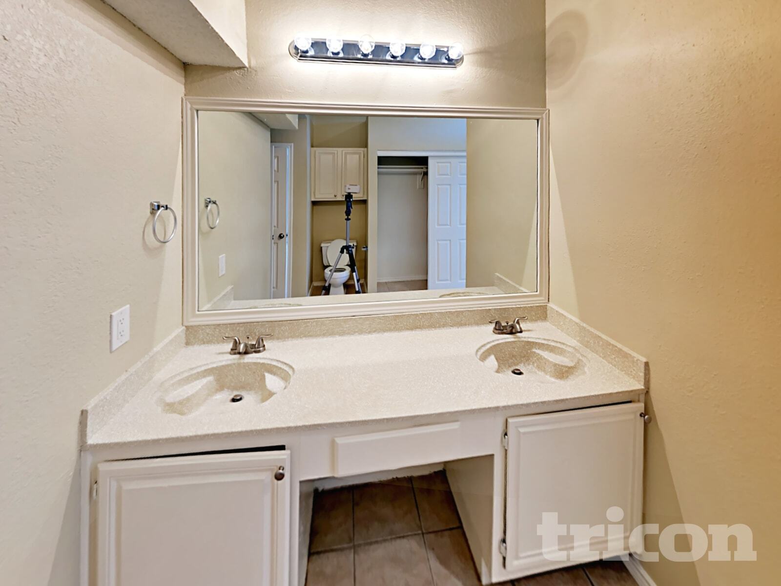 Building Photo - 1521 Savannah St