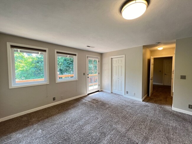 Building Photo - Elegant Four Bedroom Home