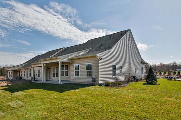 Building Photo - 12908 White Pine Way