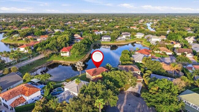 Building Photo - 207 Banyanwood Point