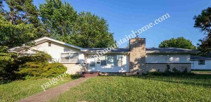 Building Photo - 3 Bedroom/2 bath home in Mountain Home