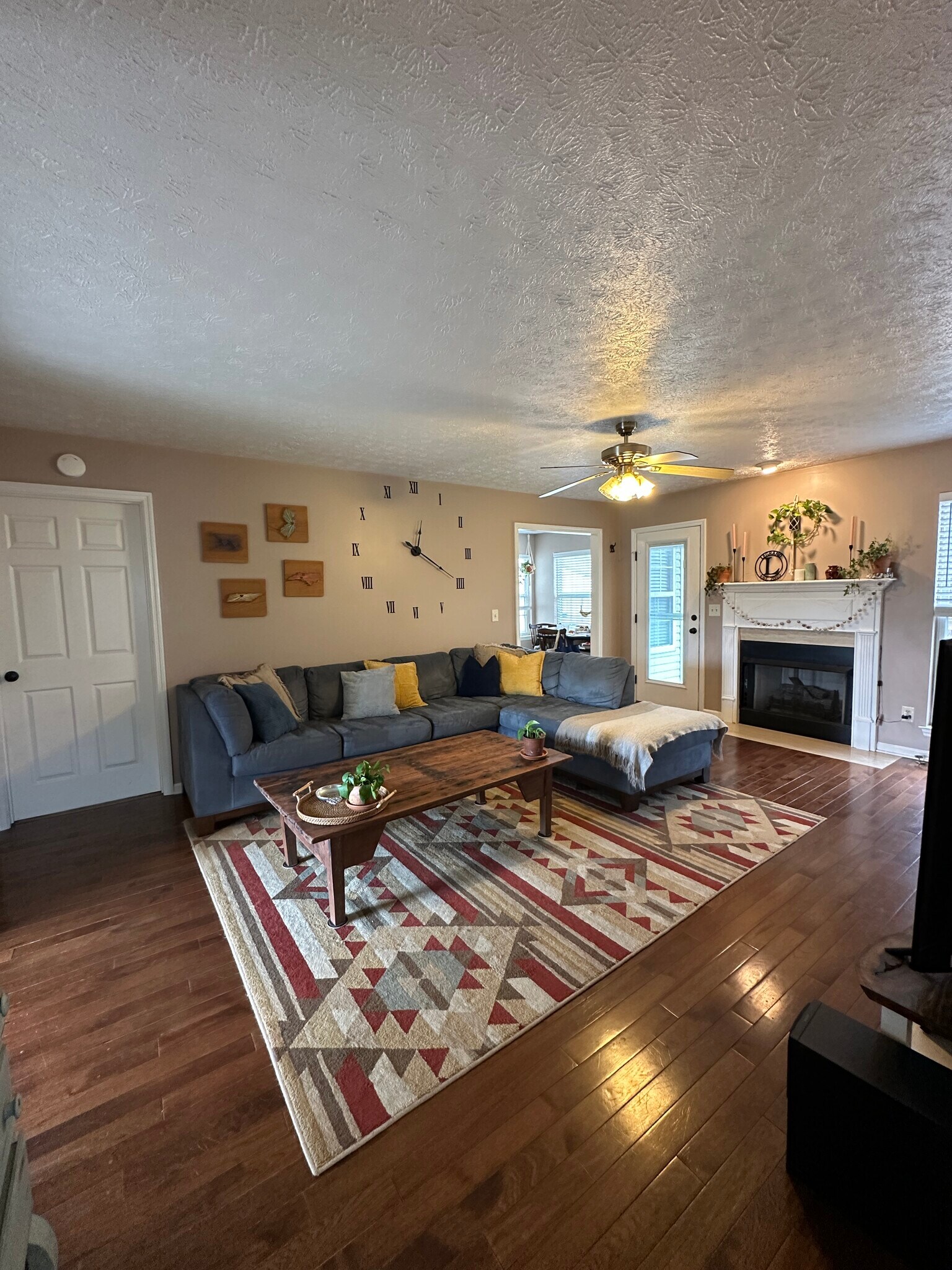 Building Photo - 1008 Hunt Ct W