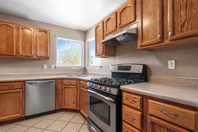 Building Photo - 2376 Joshua Louis Dr