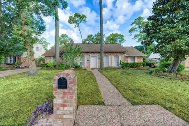 Primary Photo - 5810 Boyce Springs Dr