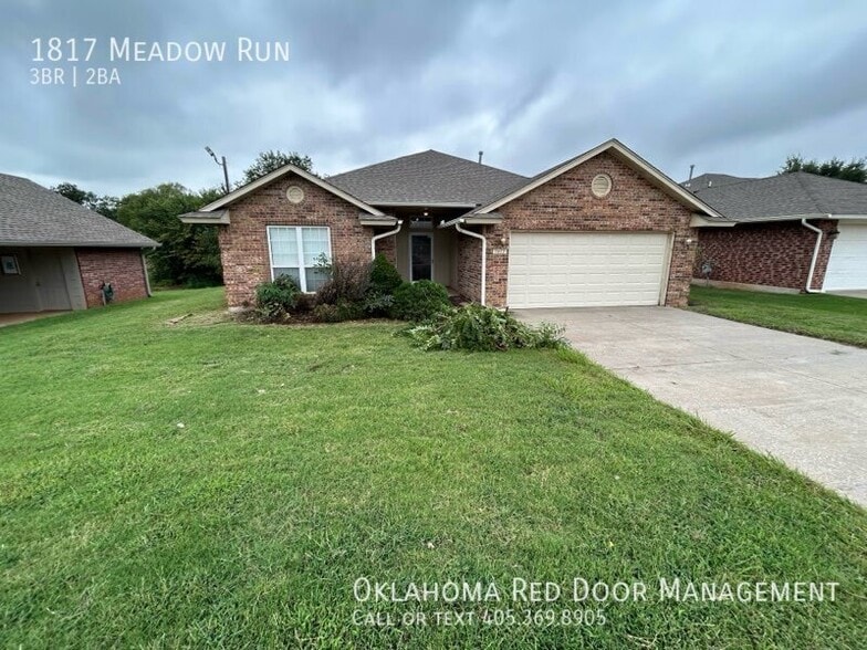 Primary Photo - 1817 Meadow Run Dr
