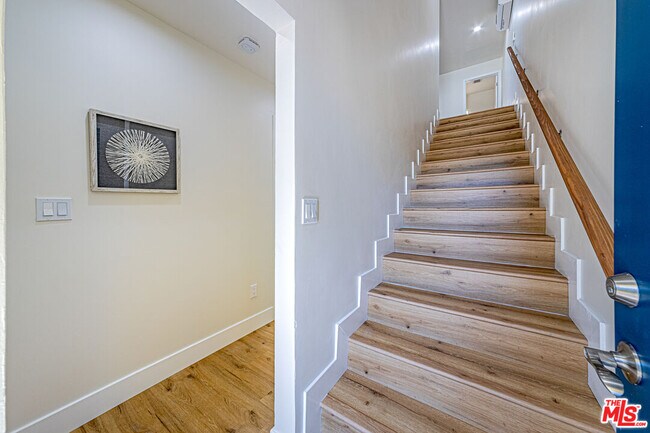 Building Photo - 5631 La Mirada Ave