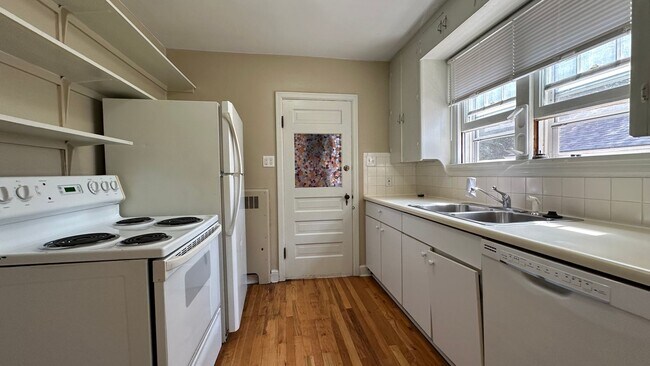 Building Photo - Great Duplex in Fort Collins