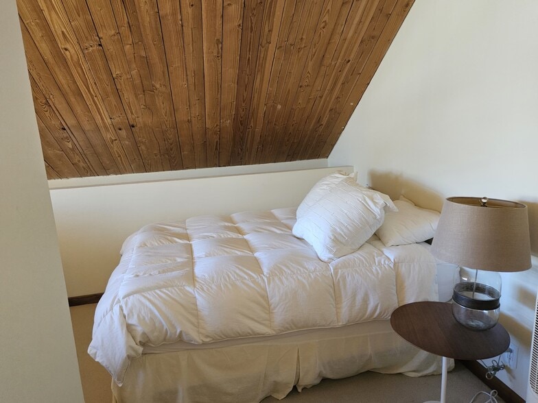 Bedroom - 477 Ala Wai Blvd