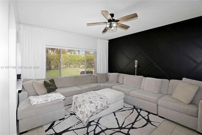 Building Photo - 2232 SW 120th Ave