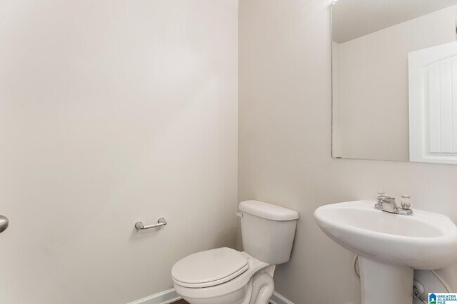 Building Photo - 249 Chesser Reserve Dr