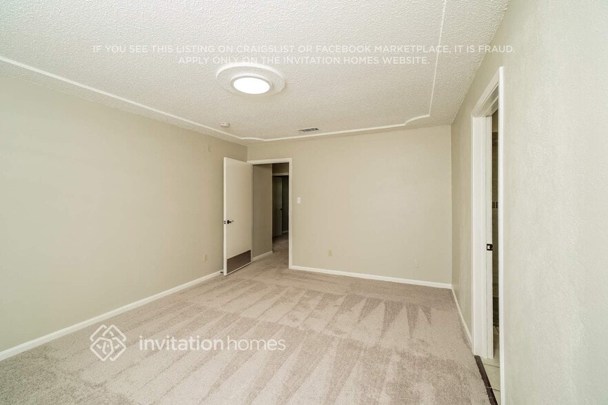 Building Photo - 8221 Pearl St