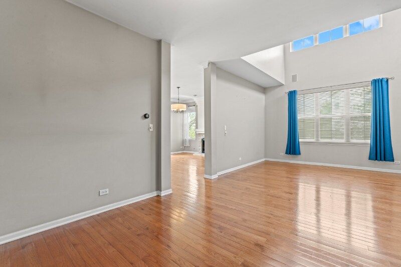 Building Photo - 259 Grand Ridge Rd