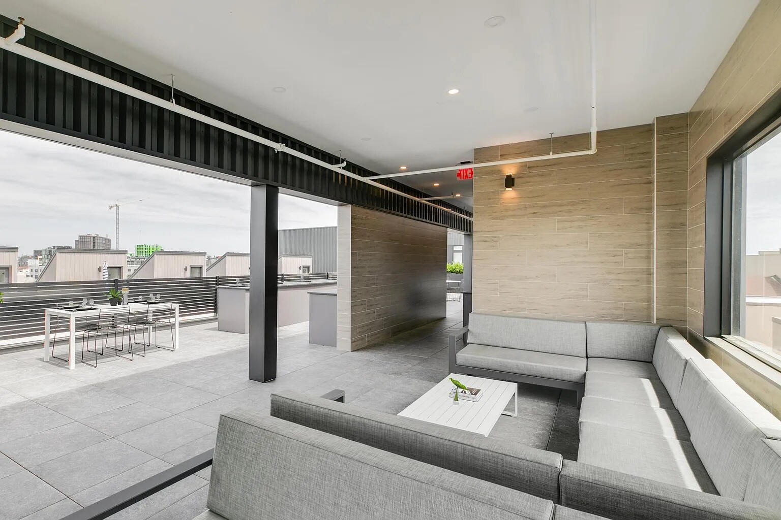 Building Photo - 860 N 3rd St