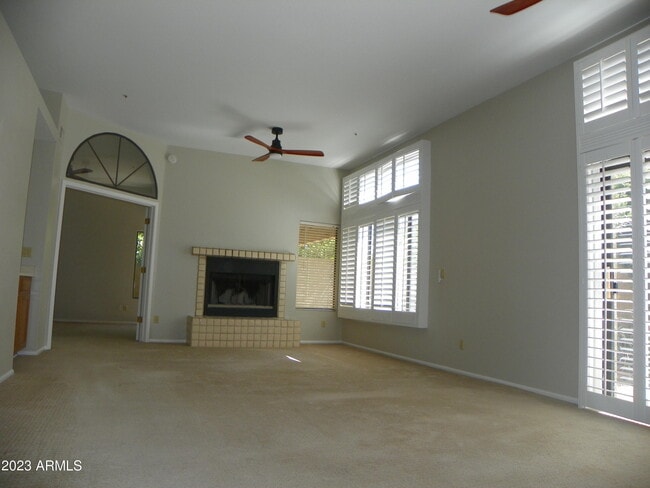 Building Photo - 9511 N 106th Pl