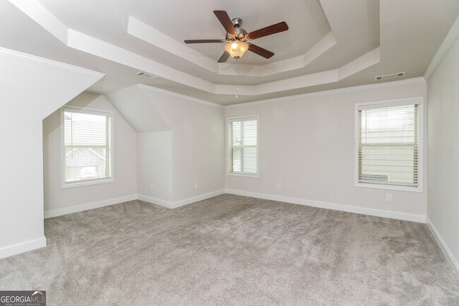 Building Photo - 637 Overlook Gln Dr