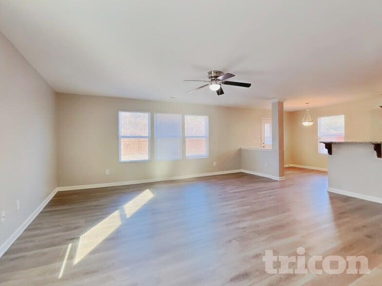 Building Photo - 963 Bitting Hall Cir