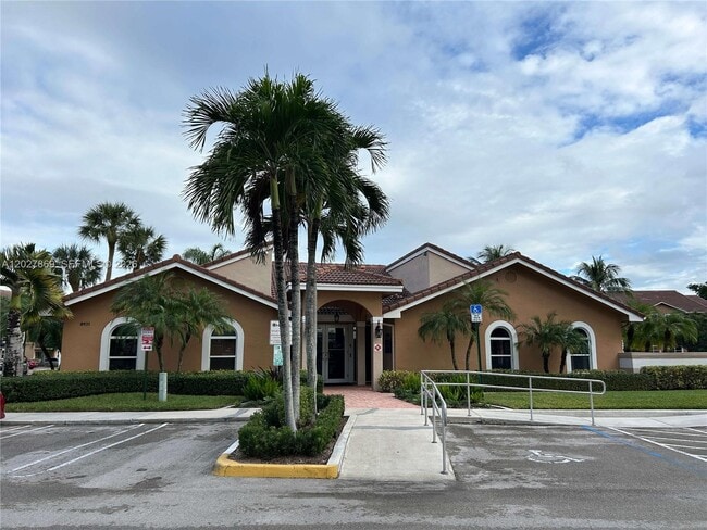 Building Photo - 8761 Wiles Rd