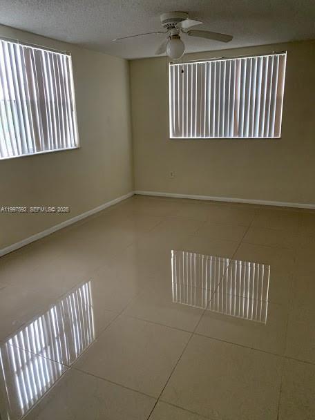 Building Photo - 8353 Lake Dr