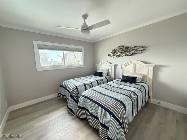 Building Photo - 1100 Gulf Shore Blvd N