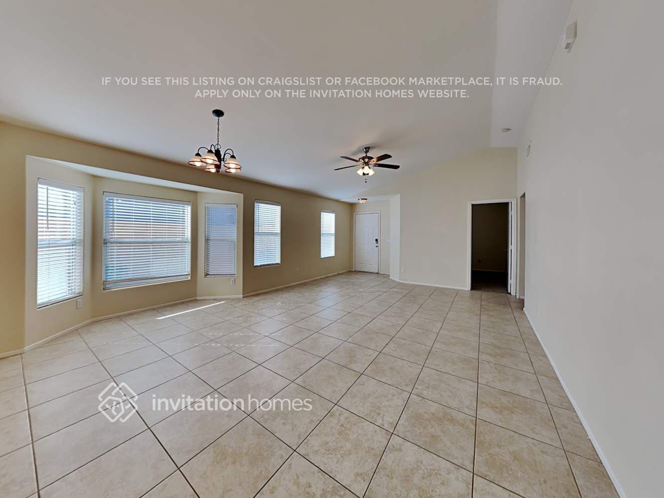 Building Photo - 3059 W Lone Cactus Dr