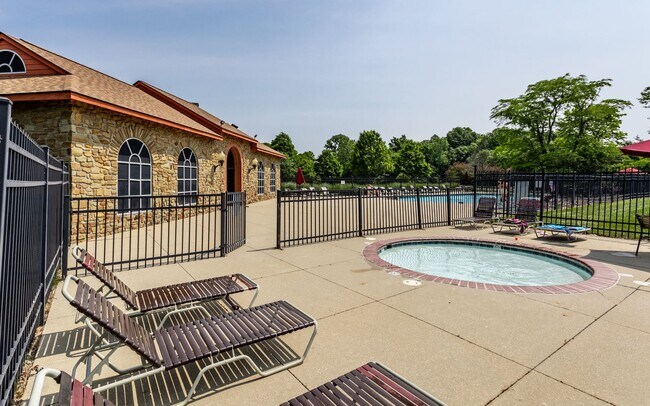 Building Photo - Spacious 5-Bed Home with In-Law Suite, Fin...