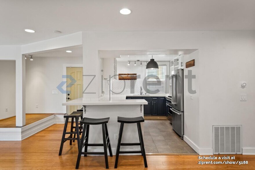 Building Photo - 5835 Occidental St