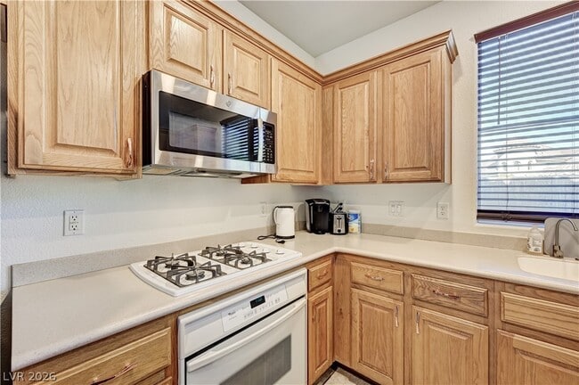 Building Photo - 10303 Wood Plank Ln