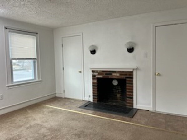 Primary Photo - 132 Park St