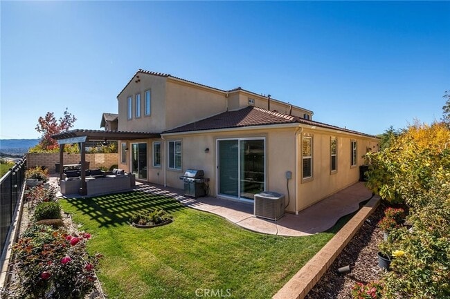 Building Photo - 24824 Carbon Ln