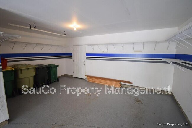Building Photo - 20715 NW Painted Mountain Dr