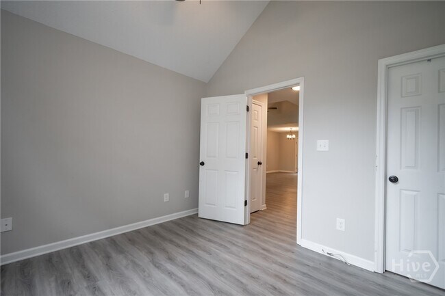 Building Photo - 2400 Rays Church Rd