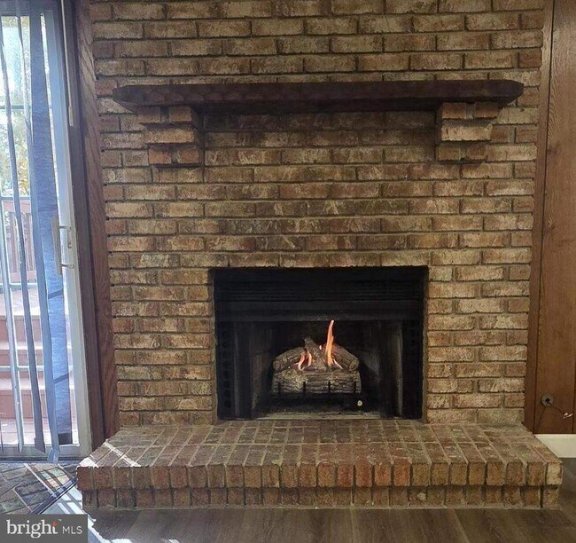 Building Photo - 12521 Sweet Leaf Terrace