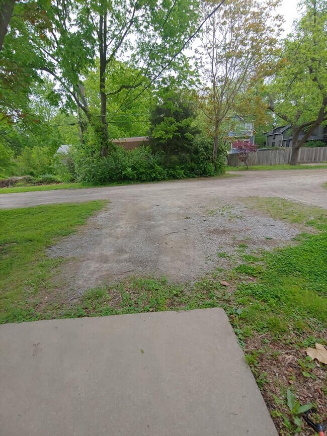 Building Photo - 634 Arkansas St