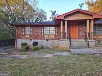 Building Photo - 3229 Tulip Dr