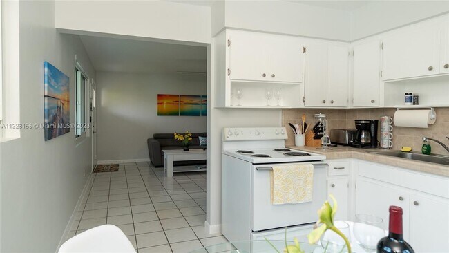 Building Photo - 1461 NW 10th St