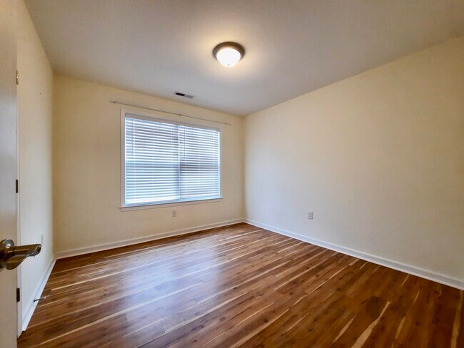 Building Photo - 1025 Baldwin Commons Dr