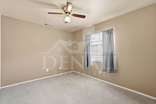 Building Photo - 11319 W Madisen Ellise Dr