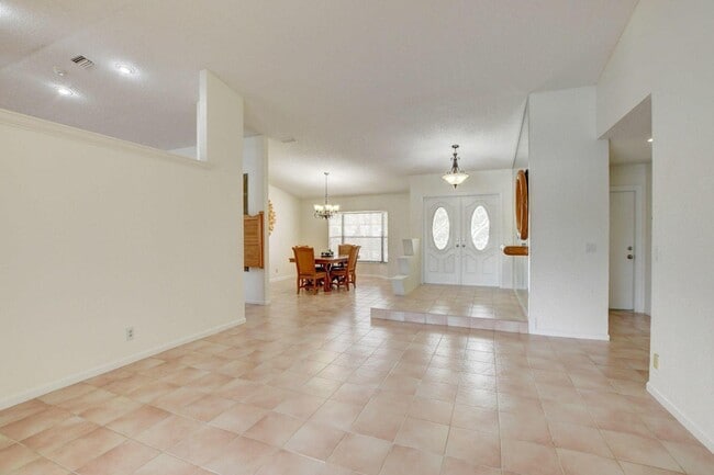 Building Photo - 11511 Island Lakes Ln