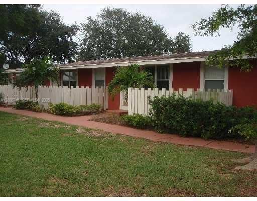 Building Photo - 7124 Southgate Blvd