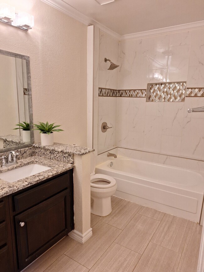 Building Photo - 1101 Calico Ln