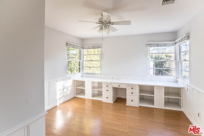 Building Photo - 2230 Midvale Ave