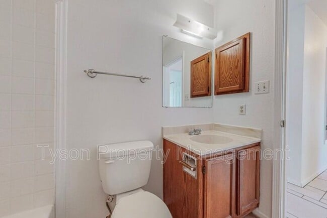 Building Photo - 708 Buckboard Rd SE