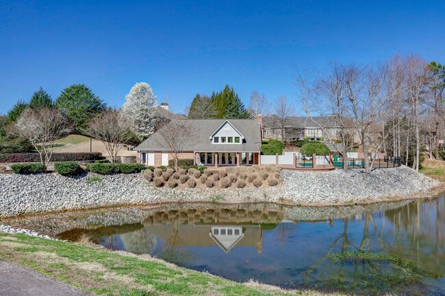 Building Photo - # Serene Living Near Travelers Rest
