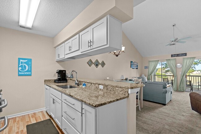 Building Photo - 5000 Windsor Green Way