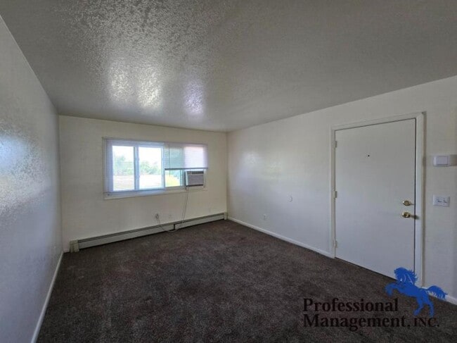 Building Photo - 2 bedroom in Billings MT 59105